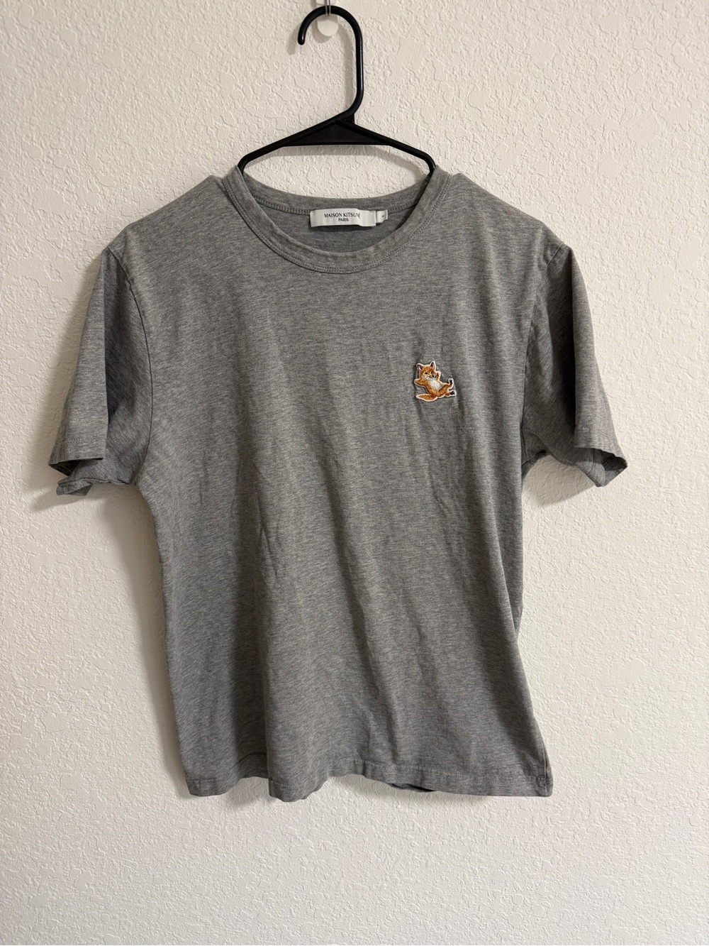 MAISON KITSUNE Heather Gray Short Sleeve Fox Patch Tee